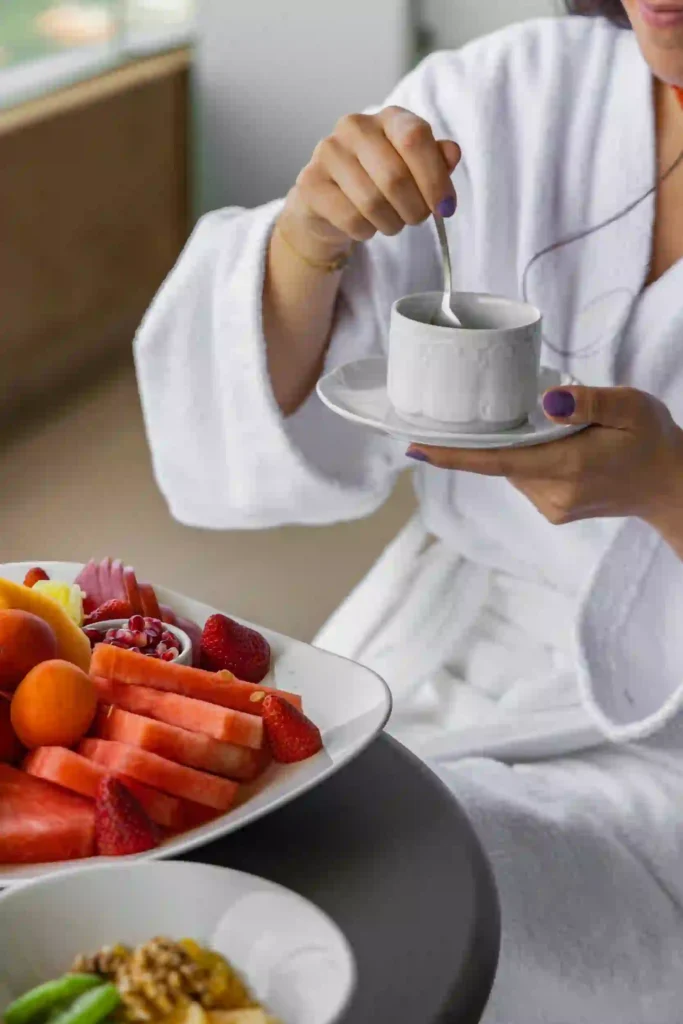 Room service at al habtoor