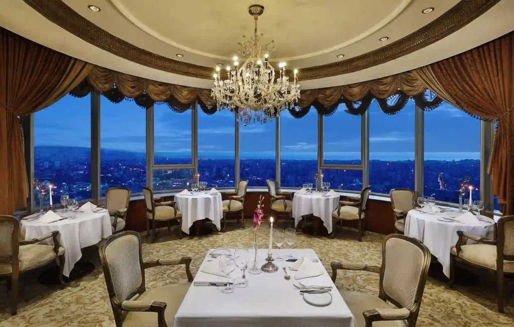 Le Ciel Restaurant at Metropolitan Palace hotel